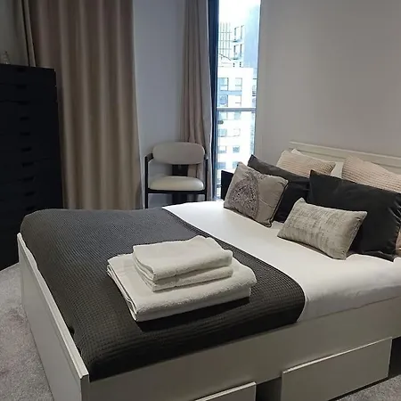 Cute, Cosy 1 Bed Flat - Manchester's Green Quarter * Manchester