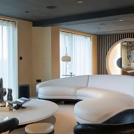 アパート Spot; Penthouse In City Centre