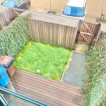 Large Townhouse 5 Beds With Two Parking Spaces - Centre