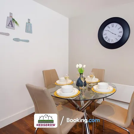 Premium Offers On 3-Night & Weekly Deal On 3-Bedroom Urban Loft By Hedgerow * Manchester