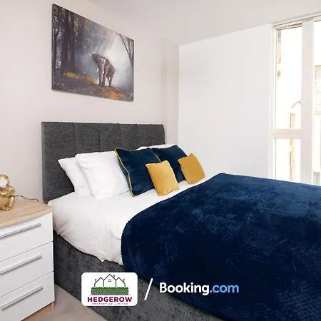 Apartment Premium Offers On 3-Night & Weekly Deal On 3-Bedroom Urban Loft By Hedgerow