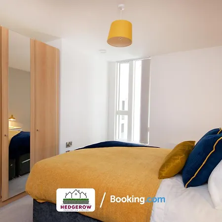 Apartment Premium Offers On 3-Night & Weekly Deal On 3-Bedroom Urban Loft By Hedgerow