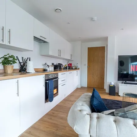 Drillzstays - Ethiad Free Parking Apartment *