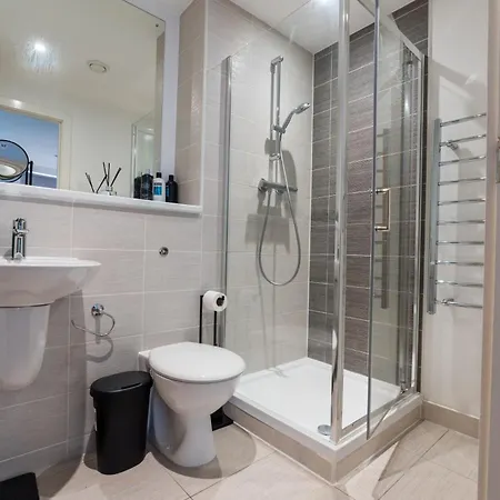 Drillzstays - Ethiad Free Parking Apartment Manchester