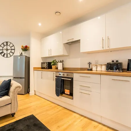 Drillzstays - Ethiad Free Parking Apartment Manchester
