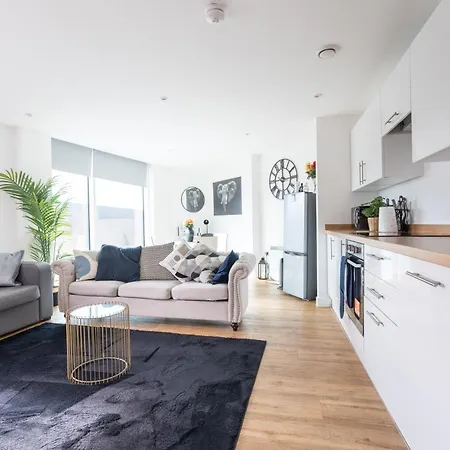 Drillzstays - Ethiad Free Parking Apartment