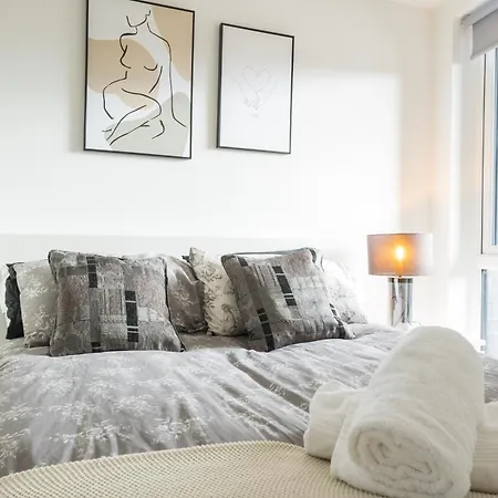 Drillzstays - Ethiad Free Parking Apartment
