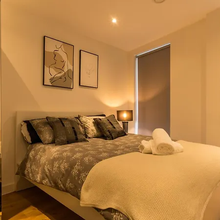 Drillzstays - Ethiad Free Parking Apartment Manchester