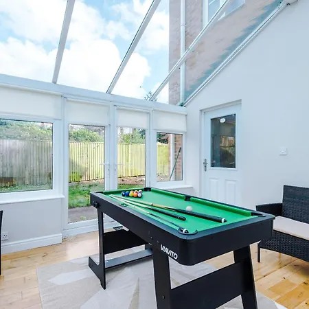 Holiday home Cravenwood House