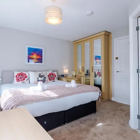 Cravenwood House * Manchester