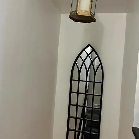 Ur Place 204 Apartment