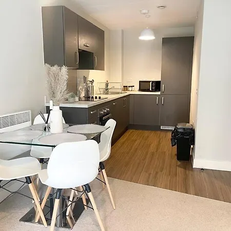 Freeparking 1 Bedroom アパート