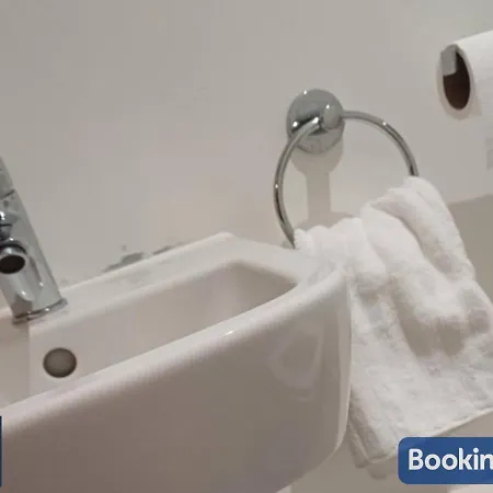 Apartment The Salford Skyline 2 - Luxury & Spacious Skyline - Perfect For Long Stays, Families, Business Or Leisure *