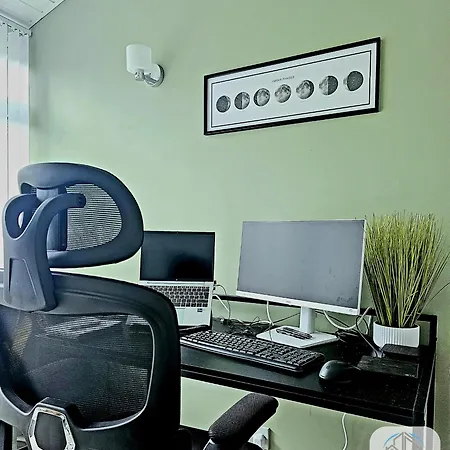 Jade House, - By Synergy Estates Holiday home *