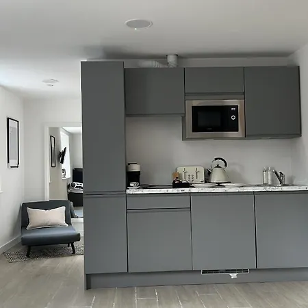 Stretford's Getaway - Chic Studio For Three Apartmán *