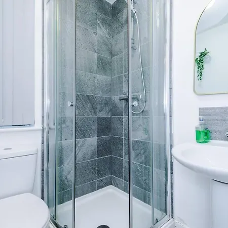 Cozy 1 Bedroom Apartment, Prime Location , Free Parking דירה מנצ'סטר
