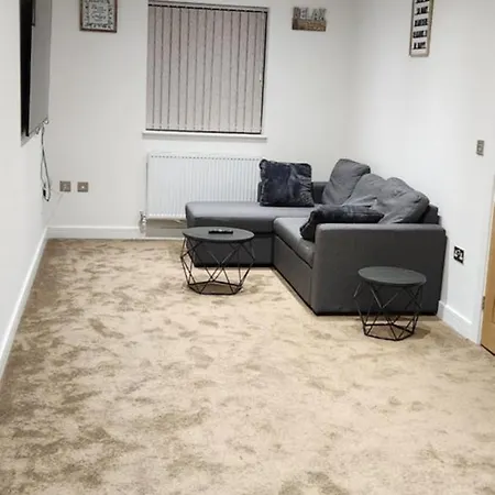 Holiday home 44 Beyers Close Manchester