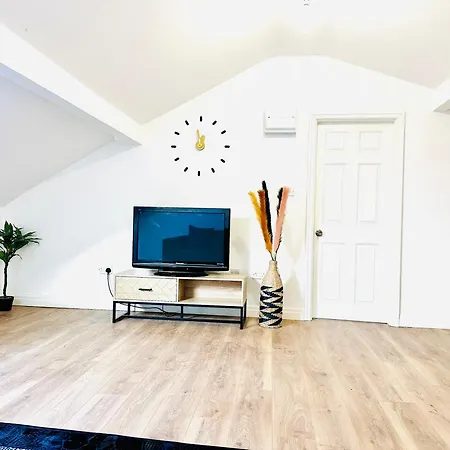 Albert Apartment