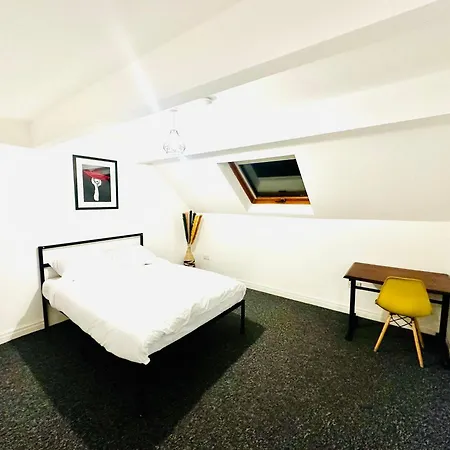 Albert Apartment