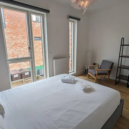 Adelphi Townhouse Contemporary 2 Bed 1 Bath 1 Wc Holiday home *