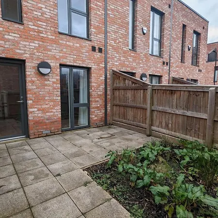 Adelphi Townhouse Contemporary 2 Bed 1 Bath 1 Wc * Manchester