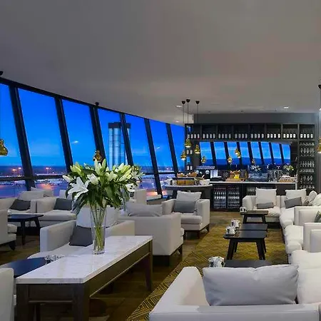 Hotel Radisson Blu Manchester. Airport Manchester