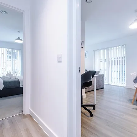 Hilltop Serviced Apartments- Northern Quarter *
