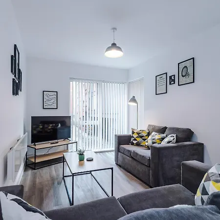 Hilltop Serviced Apartments- Northern Quarter شقة *