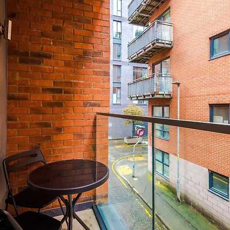 Hilltop Serviced Apartments- Northern Quarter * مانشستر