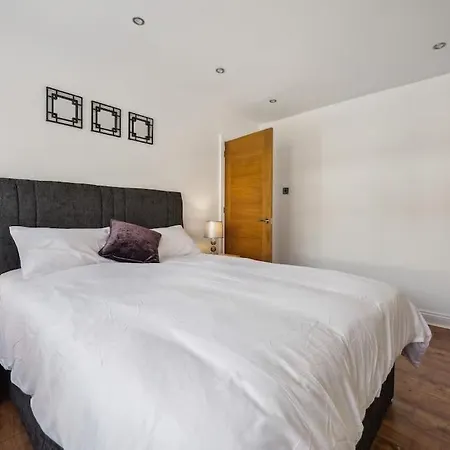 House In Heald Village Manchester