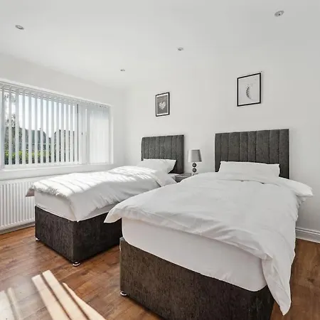 House In Heald Village *