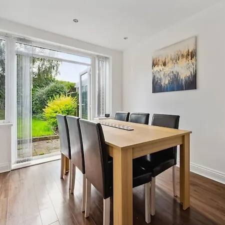 House In Heald Village Dom wakacyjny