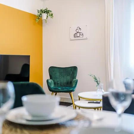 Elm , Collection Of Available Near Media , Free Parking 公寓 3*