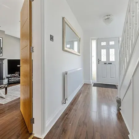 House In Heald Village *