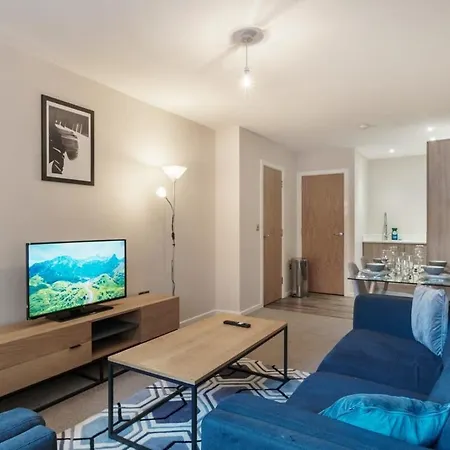 Spacious 2 Bed In Centre