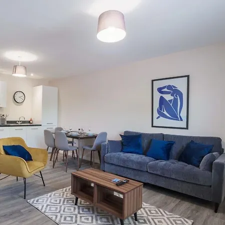 Daire Spacious & Bright 2 Bed *