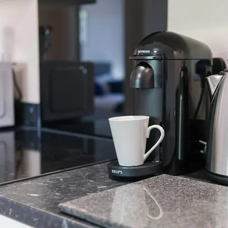 Spacious & Bright 2 Bed * Manchester