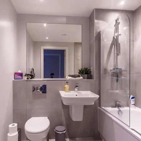 公寓 Fantastic 3 Bedroom *