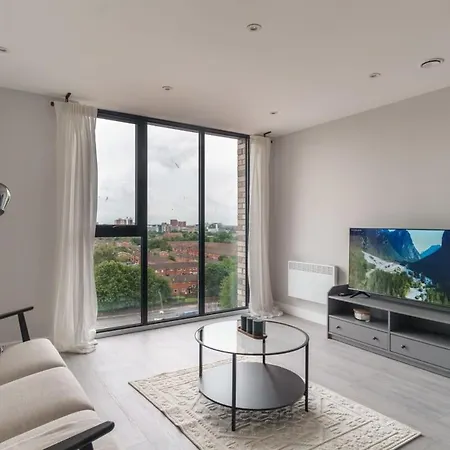 Fantastic 3 Bedroom Apartment