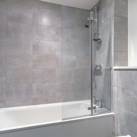 Modern In Salford Great Views דירה מנצ'סטר