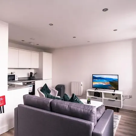 Zeni, Alexandra Rise Slick 1 Bed * Манчестер