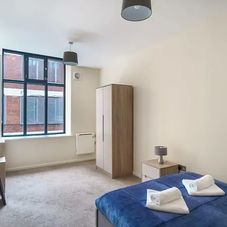 Apartman Bright 2 Bedroom In *