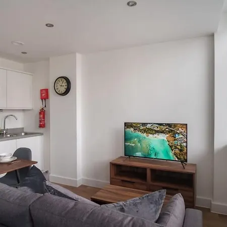 Zeni, Alexandra Rise Chic Apartamento Manchester