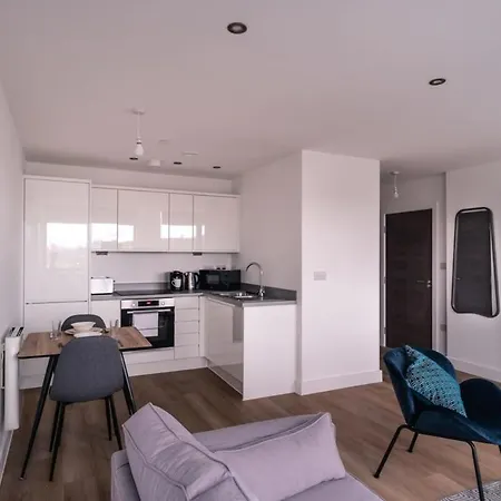 Zeni, Alexandra Rise Cosy 1 Bed Manchester