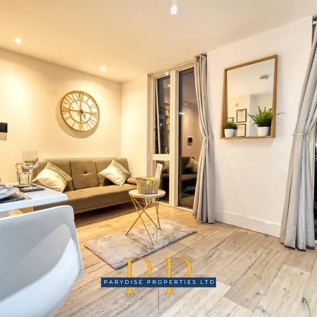 The Cityscape Suite: Deansgate Apartment Manchester