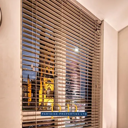 The Cityscape Suite: Deansgate Apartment Manchester