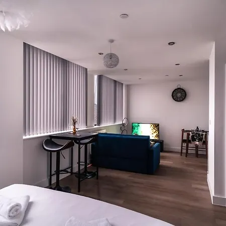Appartement Zeni, Alexandra Rise Fab