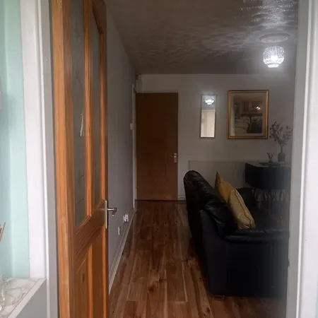 Charming 2-bedroom In * 맨체스터