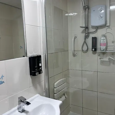 Charming 2-bedroom In 公寓