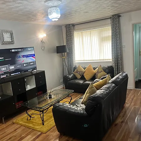 Charming 2-bedroom In 公寓